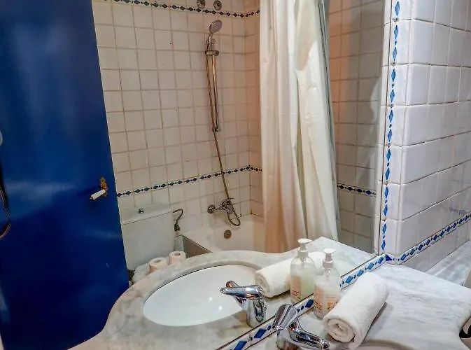 Barco Attic By Hello Homes Σίτζες