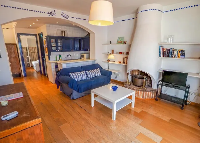 Barco Attic By Hello Homes Apartman